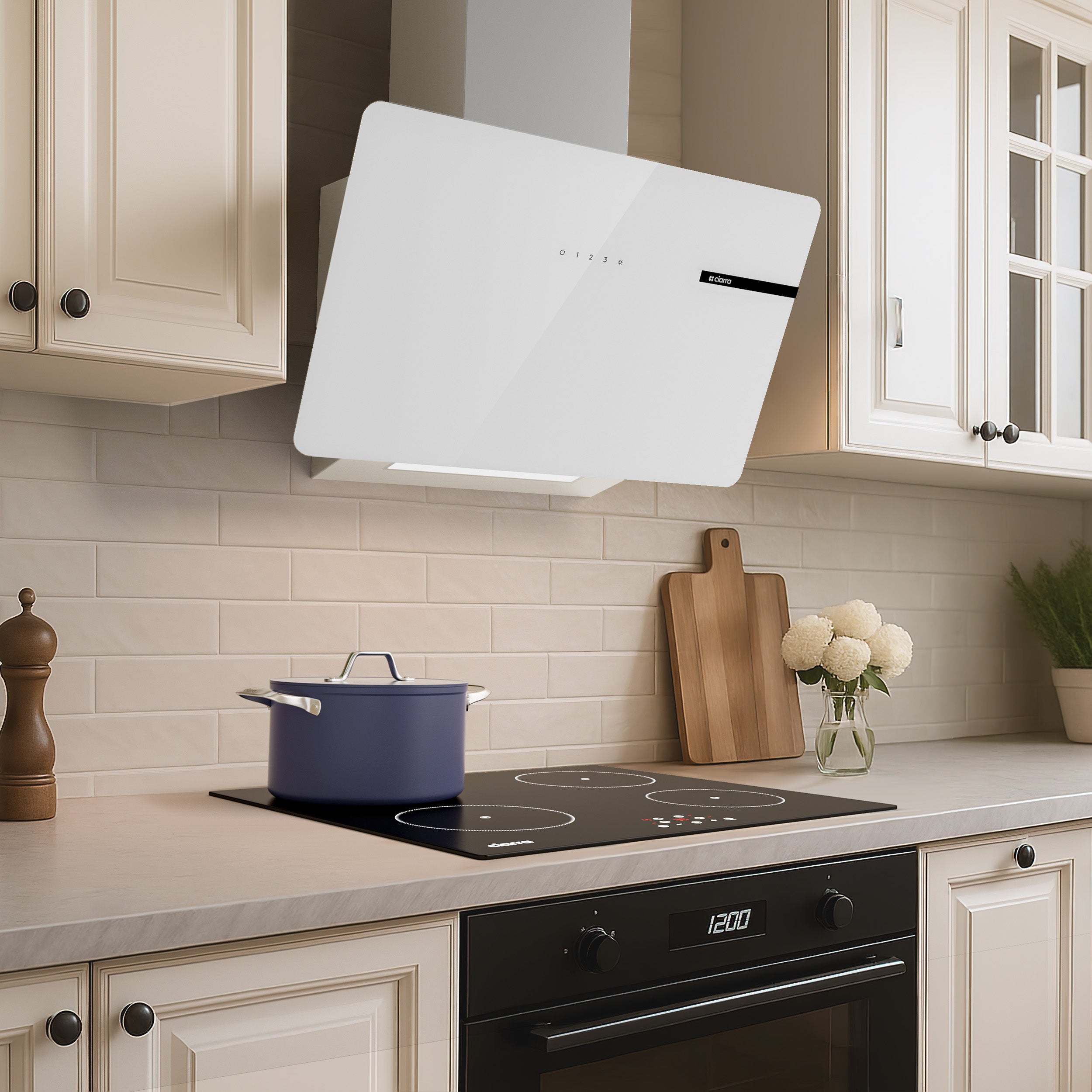 Ciarra Hotte Aspirante Blanche Hotte Murale Inclinée Decorative 60cm avec Commandes Tactiles et Éclairage LED CBCS6765B-OW
